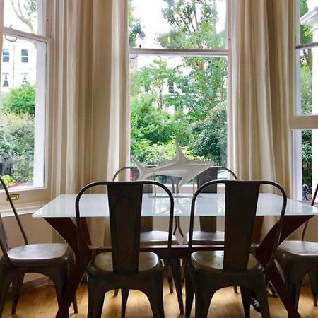 Stunning 2 Bed/2Bath Flat In Heart Of Kensington Apartamento Londres Exterior foto